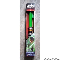 2015 - Hasbro - FX 07 Star Wars Luke Skywalker Electronic Green Lightsaber Bladebuilder