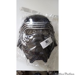 2017 - Star Wars - Masque plastique Kylo Ren