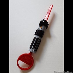 2008 - Mc Donald's - Star Wars - Sabre laser triangulaire rouge