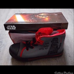 2015 - Disney - Basket Anakine 38 Gris
