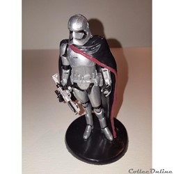 2015 - Star Wars - Le réveil de la force - Capitaine Phasma