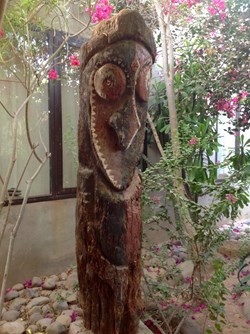 Grande statue de grade du Vanuatu