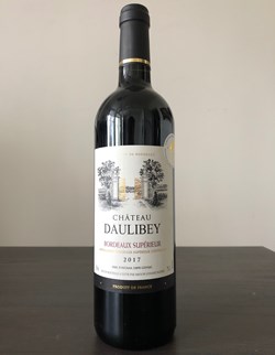 Grand vin de Bordeaux. Bordeaux Supérieur. Château Daulibey, 2017.