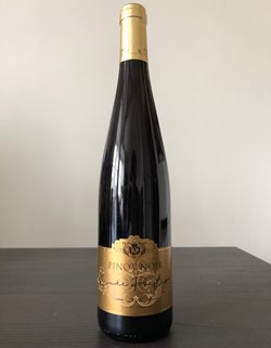 Vin d'Alsace. Michel Kurtz. Pinot noir, Cuvée prestige, 2018.