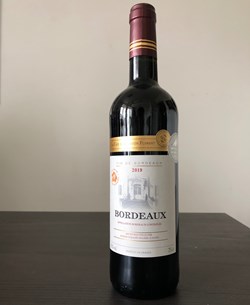 Vin de Bordeaux. La Cave d'Augustin Florent, Bordeaux 2019. AOC