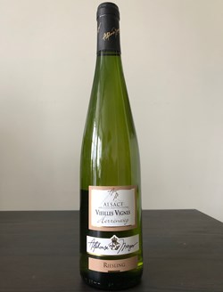 Vin d'Alsace. Alphonse Meyer. Vieilles Vignes Herrenweg. Riesling, 2015.