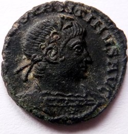 Constantin II 337-340/Rome/GLORIA EXERCITVS