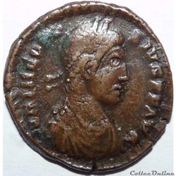 Théodose 383-388/Thessalonique/VIRTVS AVGGG