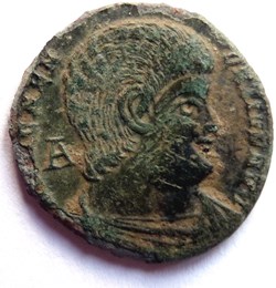 Magnence 350-351/Trèves GLORIA ROMANORVM