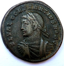 Constance II 324-325/Rome/PROVIDENTIAE CAESS