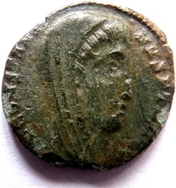 Constantin divus 337-340/Constantinople/Quadrige
