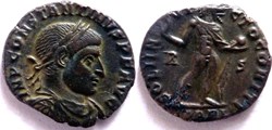 RIC 138 var/Constantin 1er 317-318/Arles/SOLI INVICTO COMITI
