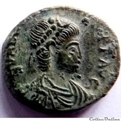 Valentinien II 384-388/Thessalonique/GLORIA REIPVBLICE