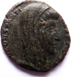 Constantin divus 337-340/Constantinople/Quadrige