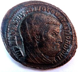 Constance Chlore 309-312/Ostie/AETERNA MEMORIA