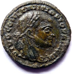 Constance Chlore 317-318/Siscia/REQVIES OPTIMORVM MERITORVM