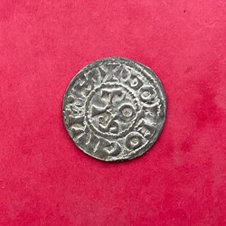 Comté de Deols denier Eudes l’ancien au monogramme