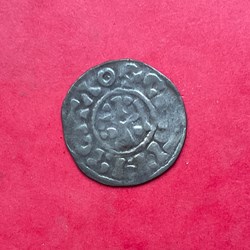 Denier Comté de Troyes Eudes II Crespy