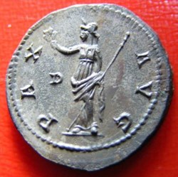 Aurelianus - PROBUS - PAX - AVG