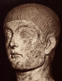 Magnus Decentius (350-353)