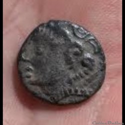 Série 1070 DT 3394  drachme au carnyx