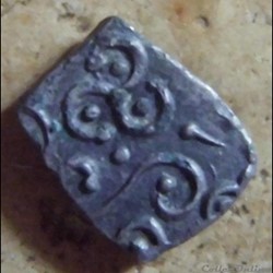 Savès 390 et 257 - Drachme au triskèle