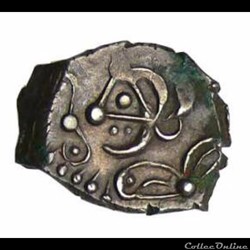 Savès 131 - 133 - Drachme à la tête triangulaire