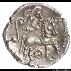 Série 1079  Drachme à la tête coupée sur le cheval
