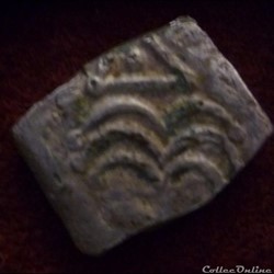 Savès 134 - 135 -136 - Drachme à la tête triangulaire