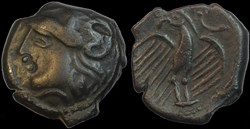 CARNUTES Bronze lourd à l'aigle et au croissant