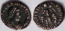 RIC.67a1 Valentinien II (AE4, Salvs Reipvblicae)