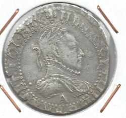 HENRI III Demi-franc au col gaufré 1587 Paris