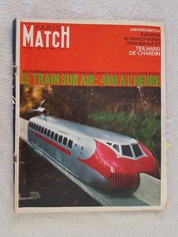 PARIS MATCH 842- //