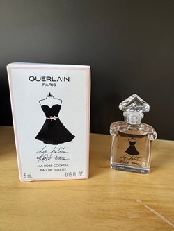 GUERLAIN - La Petite Robe Noire (Travellers Exclusive)