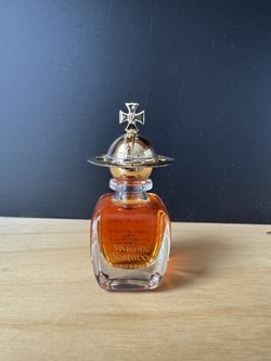 VIVIENNE WESTWOOD - Boudoir