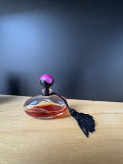 AVON - Far Away