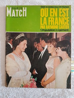 PARIS MATCH 972 - 25/11/1967