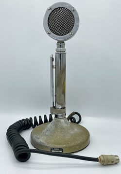 Microphone