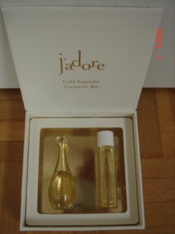 DIOR: J'ADORE GOLD SUPRÈME ESSENTIALS KIT