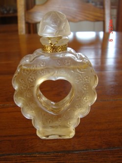 NINA RICCI: Flacon de Parfum: COEUR JOIE