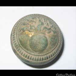 Bouton doré à la grenade officiers 1871 à 1883 - type "dolman"