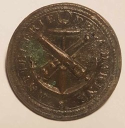 bouton d'officier des quatre compagnies d'apprentis canonniers de la marine 1803