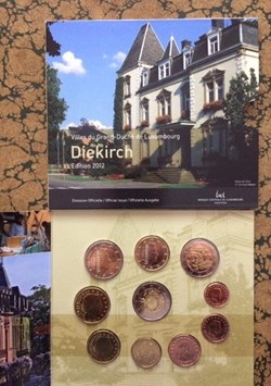 Coffret Euro annuel Luxembourg 2012 avec 2 X 2€ commémoratives