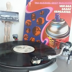 Van Der Graaf Generator - The Aerosol Grey Machine