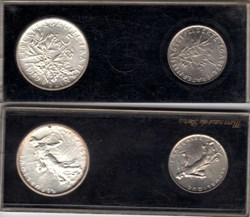 Coffret des essais de 1 et 5 francs 1959