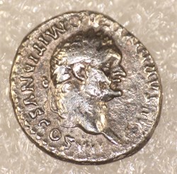 DOMITIEN - PRINCEPS IVVENTVTIS