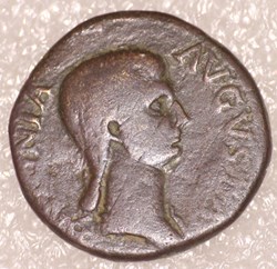 ANTONIA