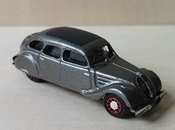 Peugeot 1939 402 Tilbury