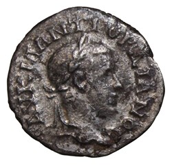 Drachme an 4 Point à gauche