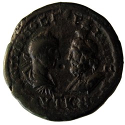 Pentassaria Gordien et Sarapis Tyche assise